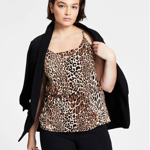 NWT Bar III Zip Back Cheetah Print camisole, Size Small - Picture 1 of 14